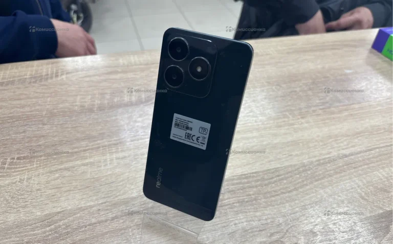 Realme C61 6/128 ГБ