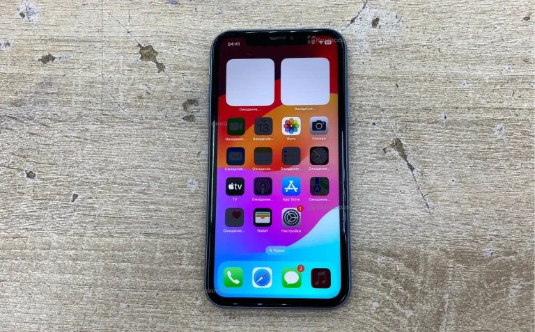 Apple iPhone XR 3/64 ГБ