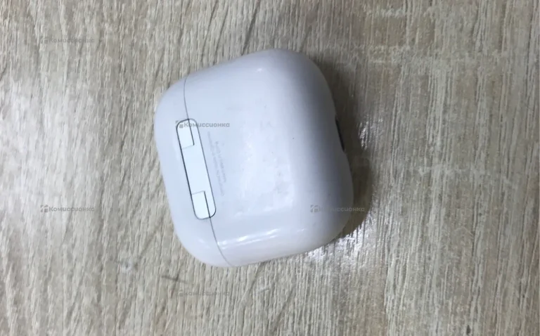 Наушники Apple AirPods 4