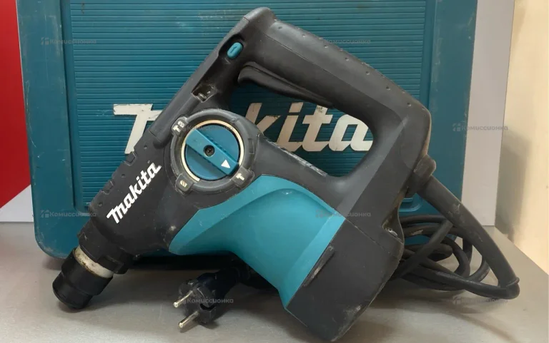 Перфоратор makita HR2810
