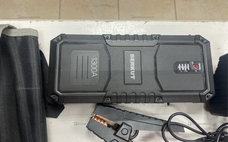 Пуско-зарядное устройство BERKUT JSL-25000