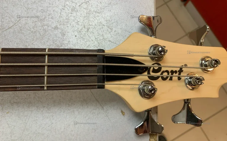 Гитара DeMarco