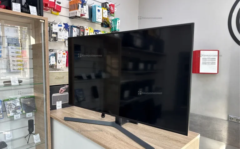 Телевизор Samsung UE50RU7200U
