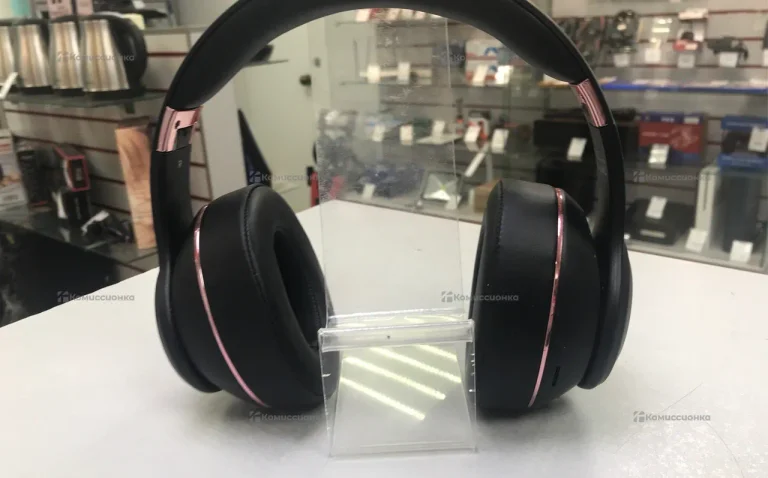 Наушники  EARIDOM