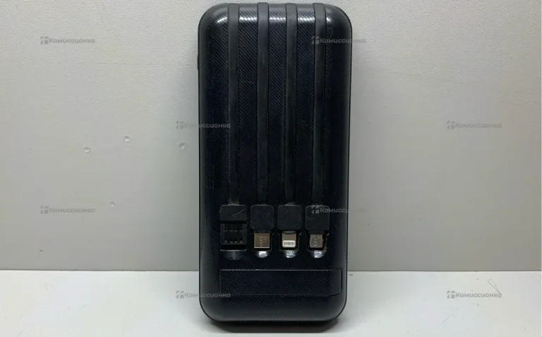Power Bank  10000 с шнурами