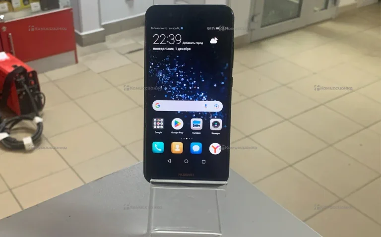 Huawei nova 2 4/64 ГБ