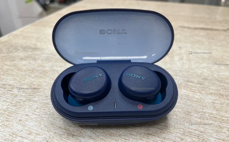 Наушники  Sony Xb700