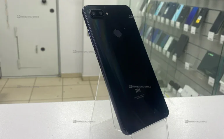 Xiaomi 8 Lite 6/128 ГБ