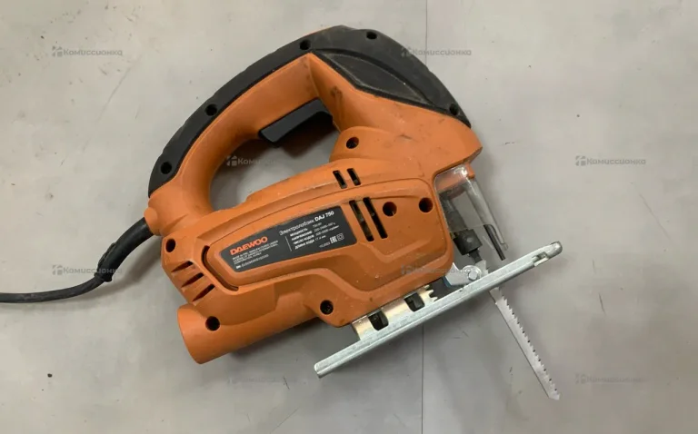 Электролобзик Daewoo Power Products DAJ 750