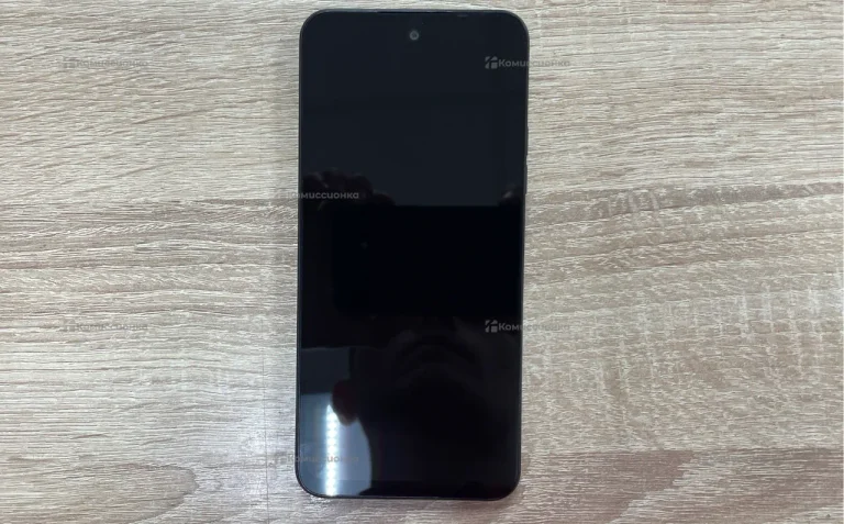 Tecno Spark Go 2 4/128 ГБ