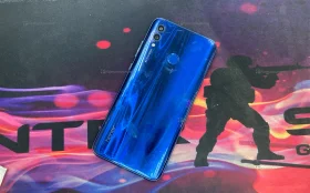 Honor 10 Lite 3/32 ГБ