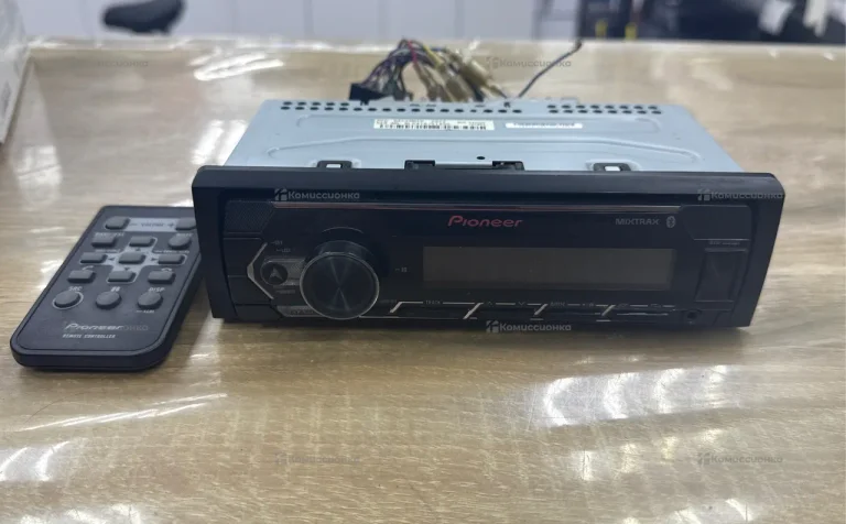 Автомагнитола Pioneer MVH-s325bt