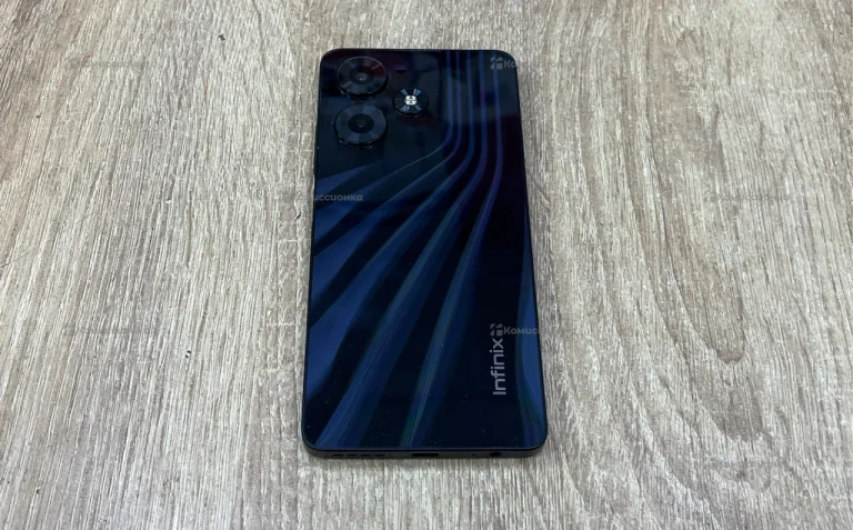 Infinix Hot 30 4/128 ГБ