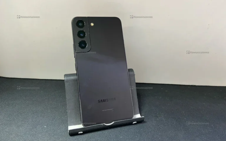 Samsung Galaxy S22 8/128 ГБ