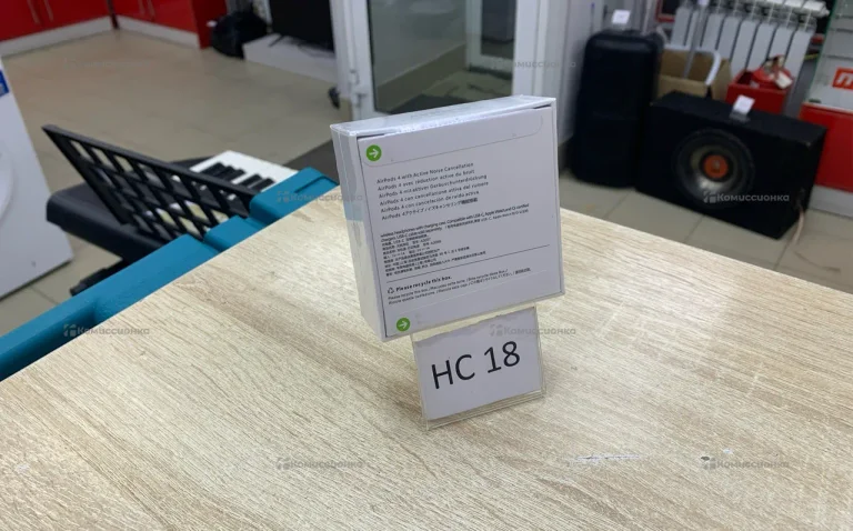 Наушники  AirPods 4