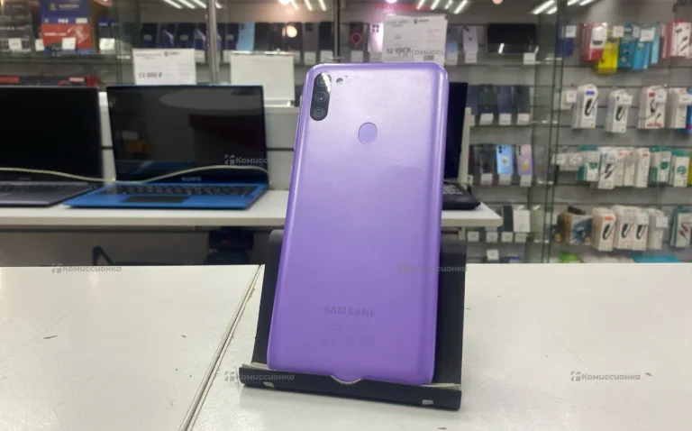 Samsung Galaxy M11 3/32 ГБ