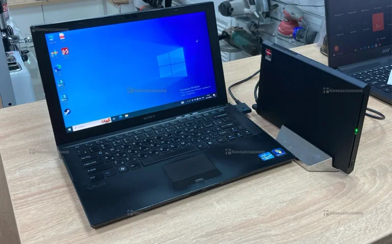 Ноутбук  Sony Vaio VPCZ23T9R