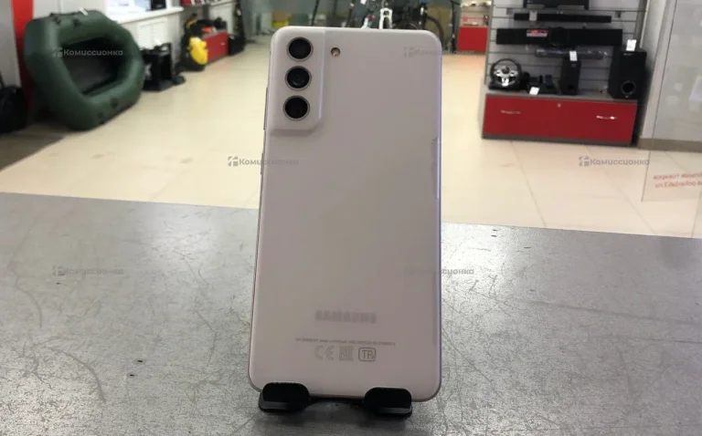 Samsung Galaxy S21 FE 8/128 ГБ