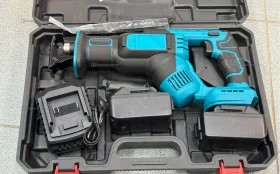 Сабельная пила Makita AКБ черный кейc