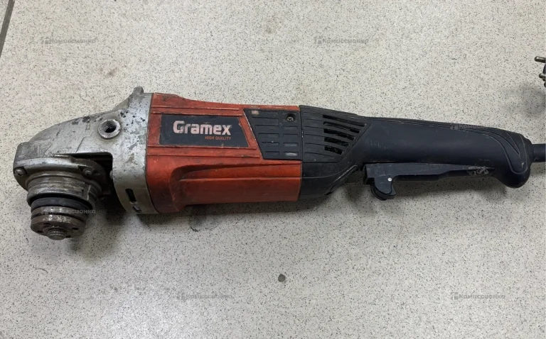 Угловая шлифовальная машина Gramex HAG-180-1800