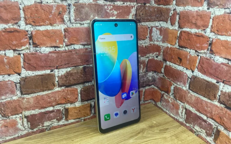 Tecno spark go 2024 64ГБ