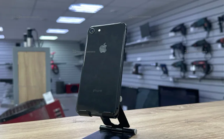 Apple iPhone SE 2022 64Gb