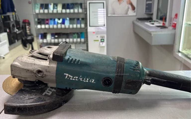 УШМ makita GA9030S