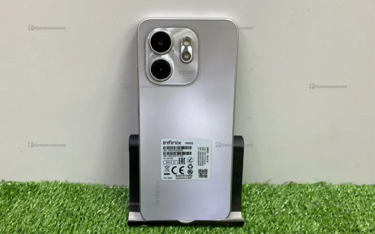 Infinix Smart 9 4/64 ГБ