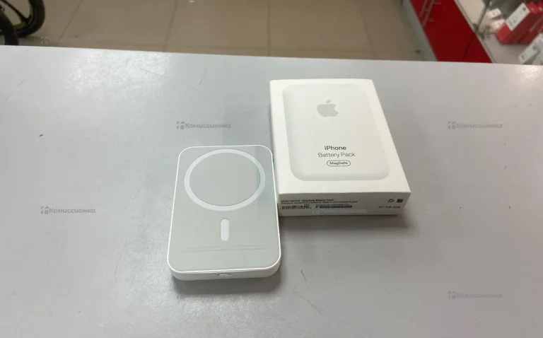 Power Bank  iPhone реплика