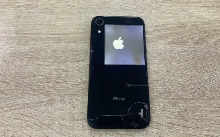 Apple iPhone XR 3/64 ГБ