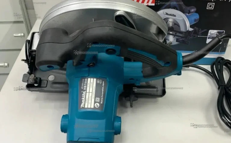Циркулярная диск/пила сетевая Makita HS7000