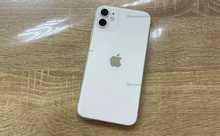 Apple iPhone 11 4/64 ГБ