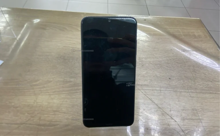 Xiaomi Redmi 8 3/32 ГБ