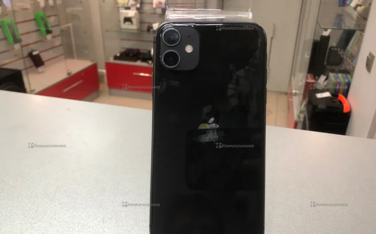 Apple iPhone 11 4/64 ГБ