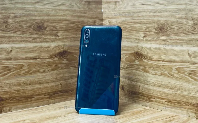 Samsung Galaxy A30s 3/32 ГБ