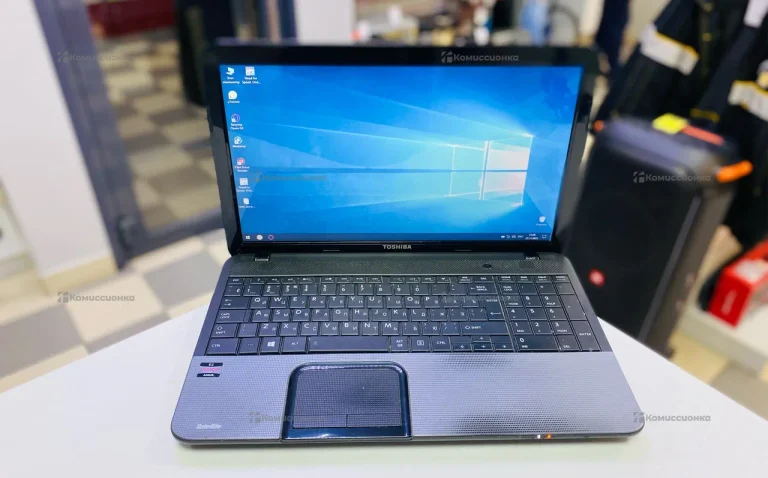 Ноутбук  Toshiba PLCBX