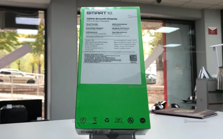 Infinix SMART 10 3/64 ГБ