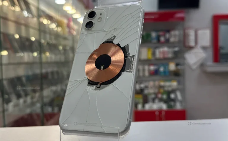 Apple iPhone 11 4/64 ГБ