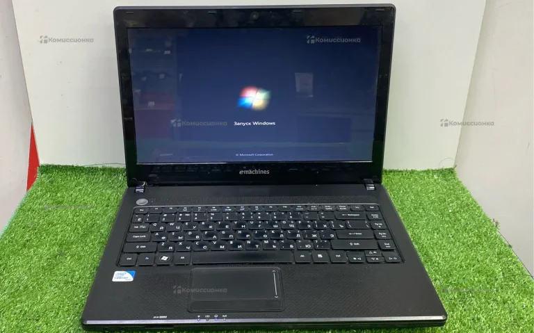 Ноутбук emachines ZQ6