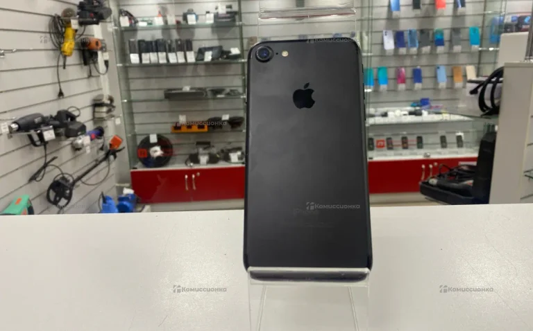 Apple iPhone 7 2/128 ГБ