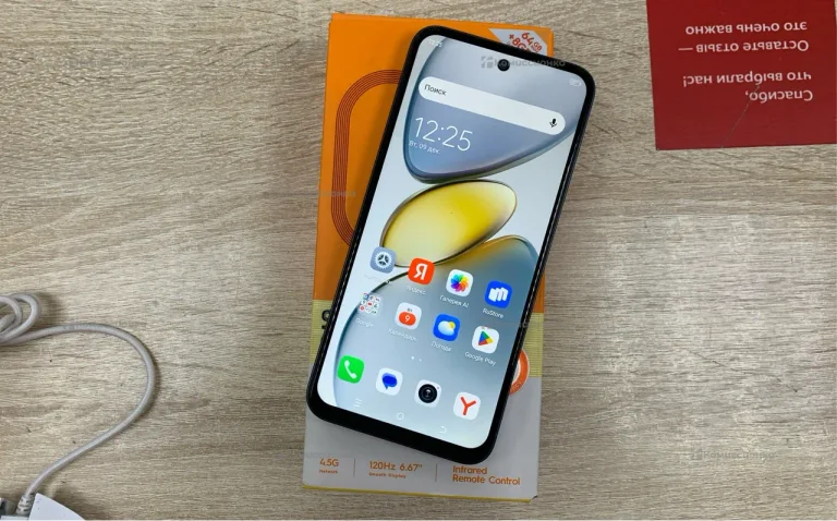 Tecno Spark Go 1 4/64 ГБ