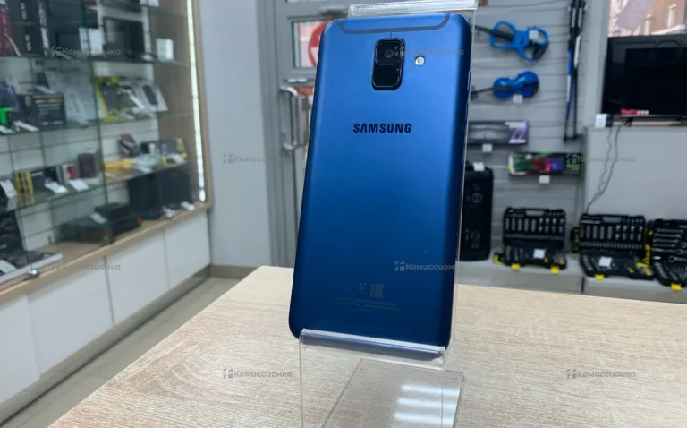 Samsung Galaxy A6 (2018) 3/32 ГБ