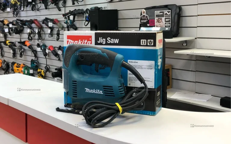 Электролобзик makita 4326