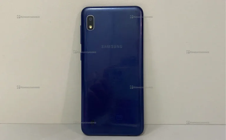 Samsung Galaxy A10 2/32 ГБ
