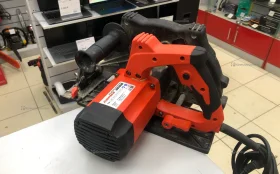 Купить Дисковая пила Парма 200Д б/у , в Курган Цена:3490рублей