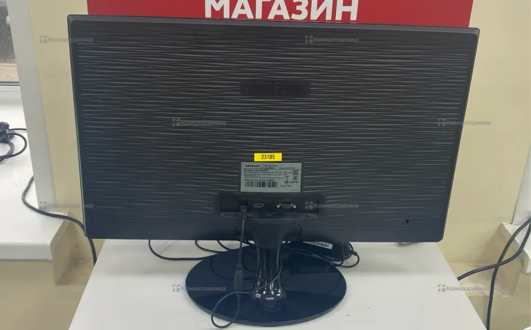 Монитор Samsung S24D300H