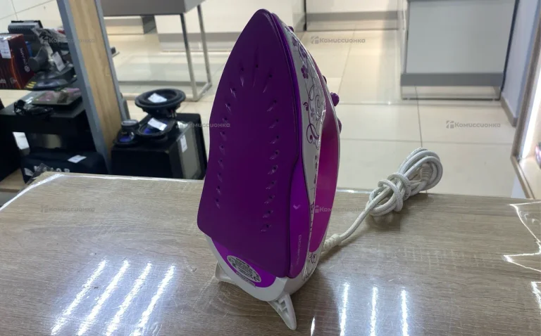 Утюг Polaris