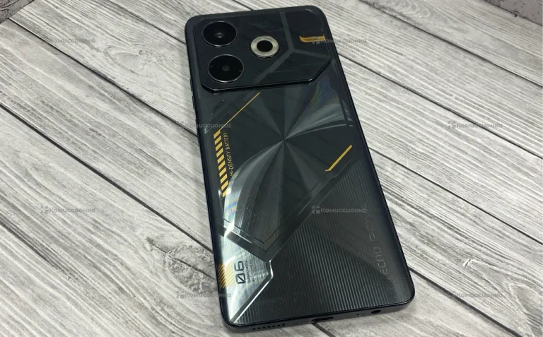 Tecno Pova 6 8/256 ГБ