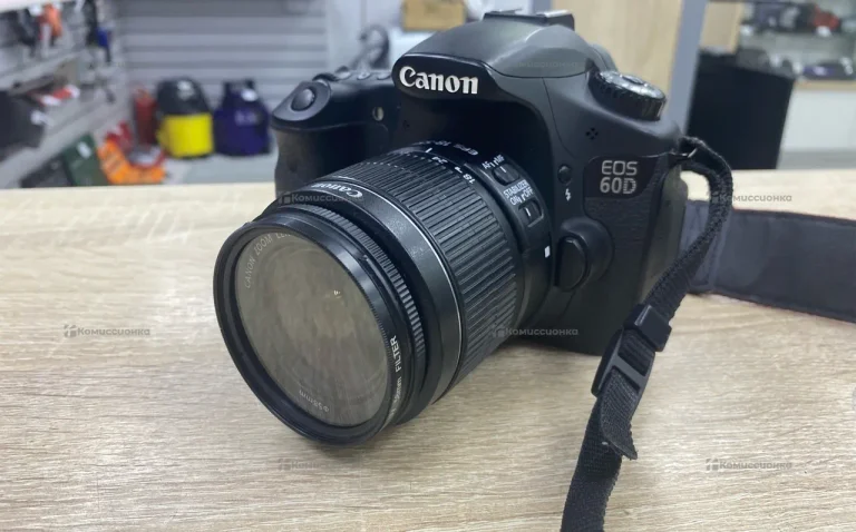 Фотоаппарат Canon EOS 60D
