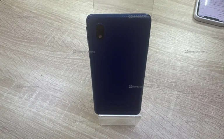 Samsung Galaxy A01 Core 1/16 ГБ